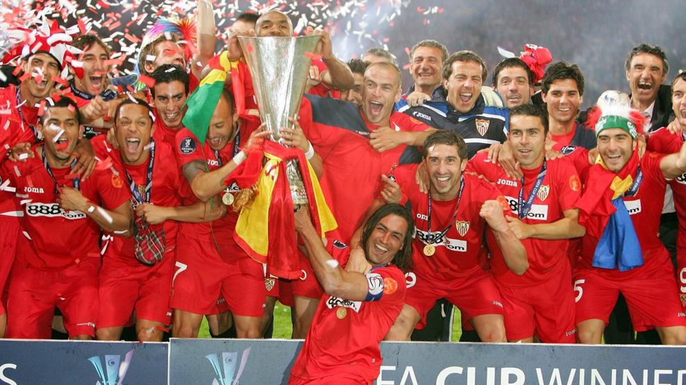 sevilla_fc_2007.jpeg